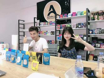 Shenzhen Mega Packaging Co.,Ltd lini produksi pabrikan