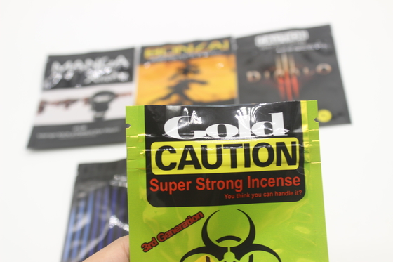 3.5g 7g 14g 28g Custom Mylar Weed Bags Bau Proof Mylar Stand Up Bags
